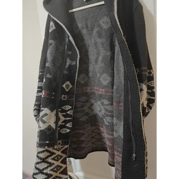 One In a Million Black Red Hooded Aztec Print Full Zip Cardigan Sweater Size 3XL - Picture 5 of 7